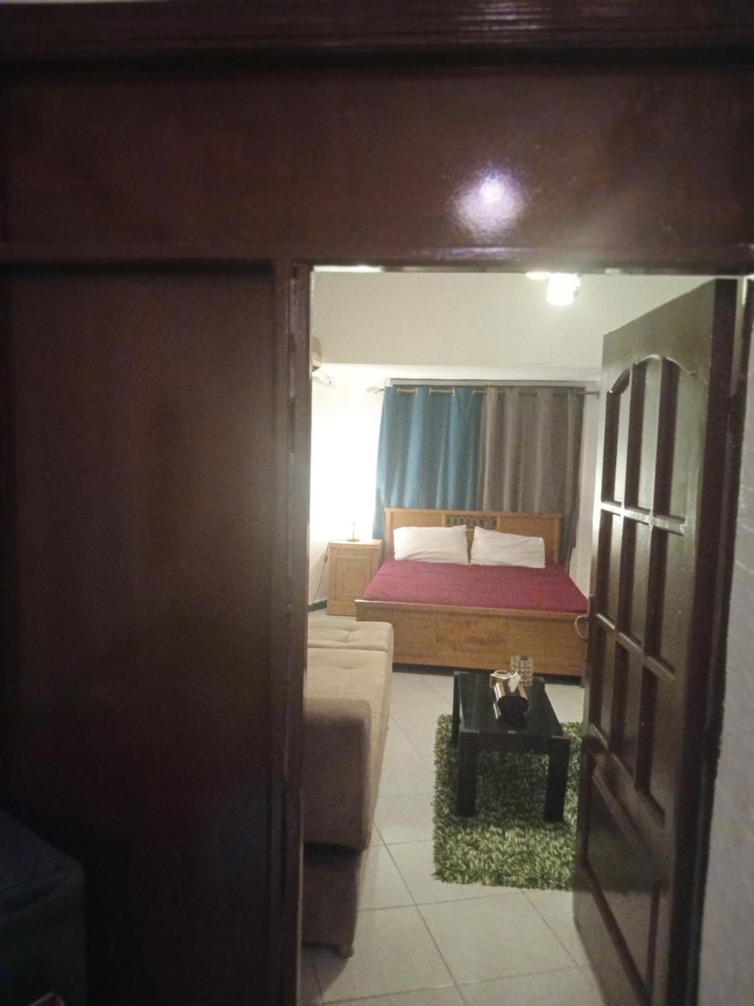 Apartment Angie Kamal